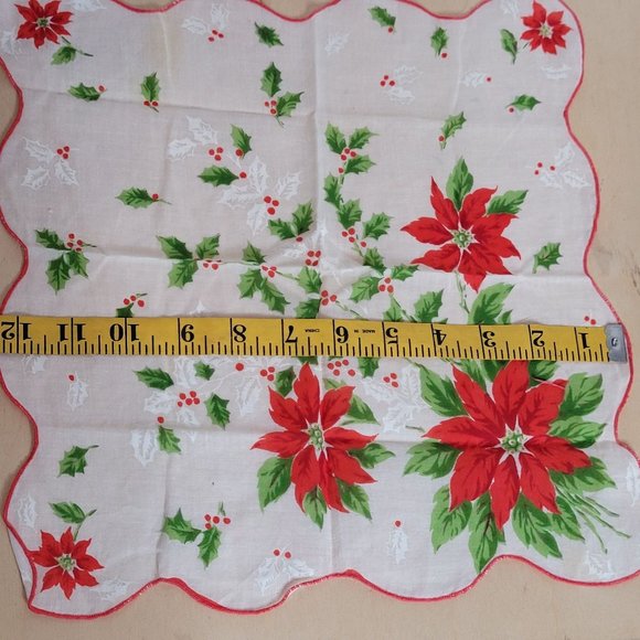 Vintage Handkerchief Lot of 3 Holiday Christmas Valentines Day Poinsettia Hearts - Picture 9 of 10